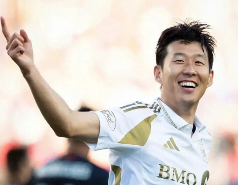 队的首场比 队的首场比