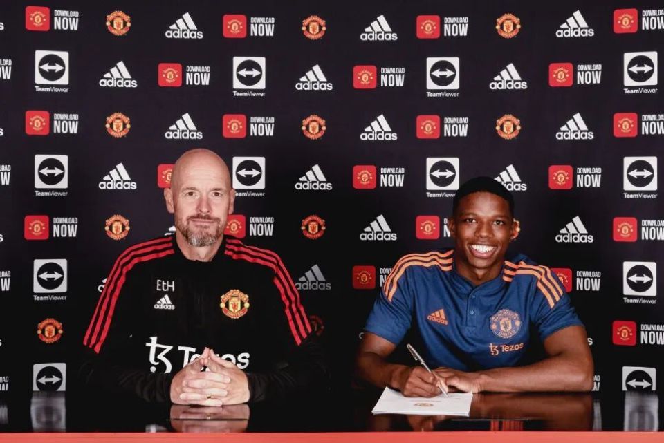 鲁本, 周薪, 者Alex 鲁本, 周薪, 者Alex