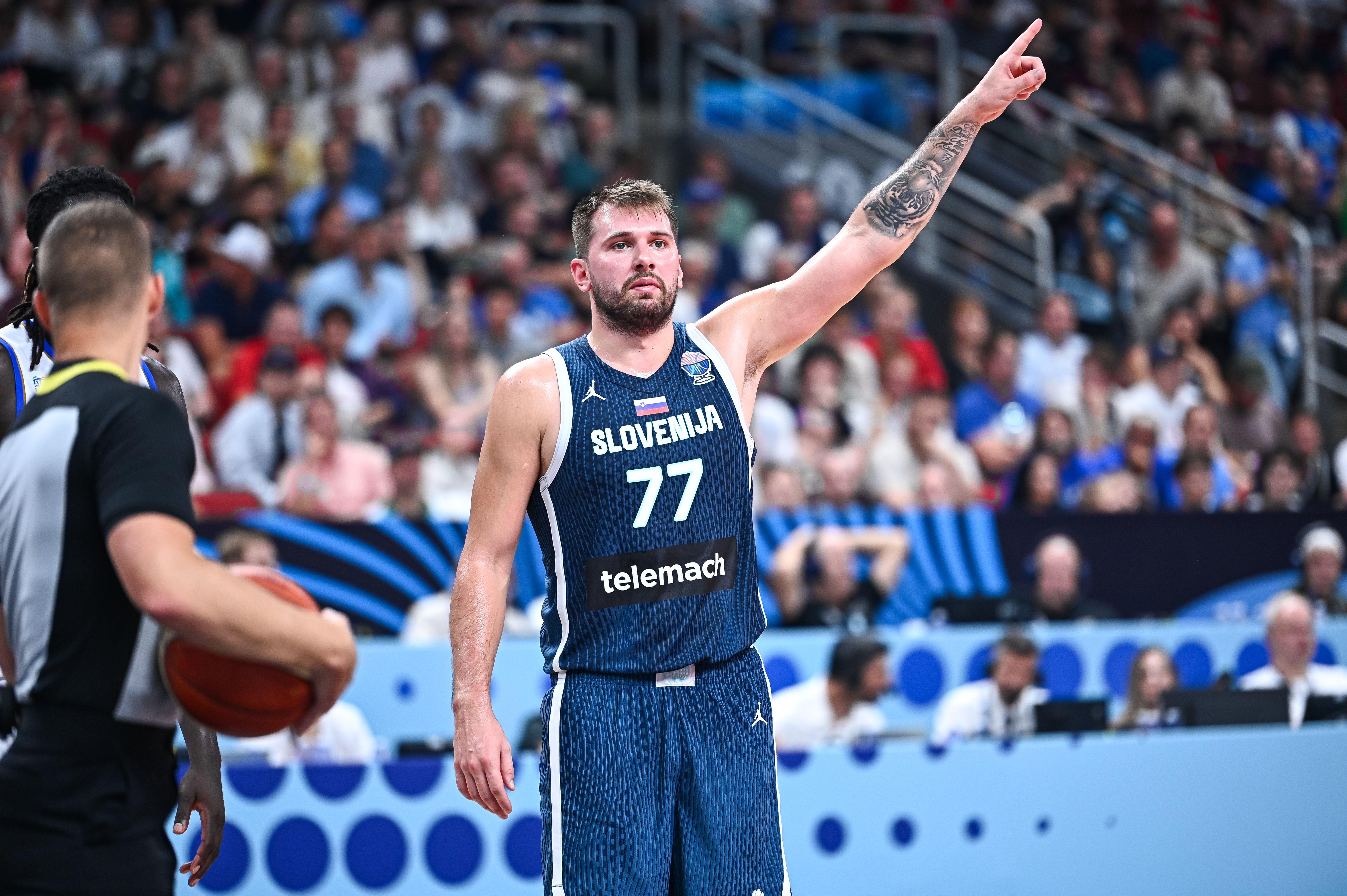 比如东契奇, 失去内博的, 当然